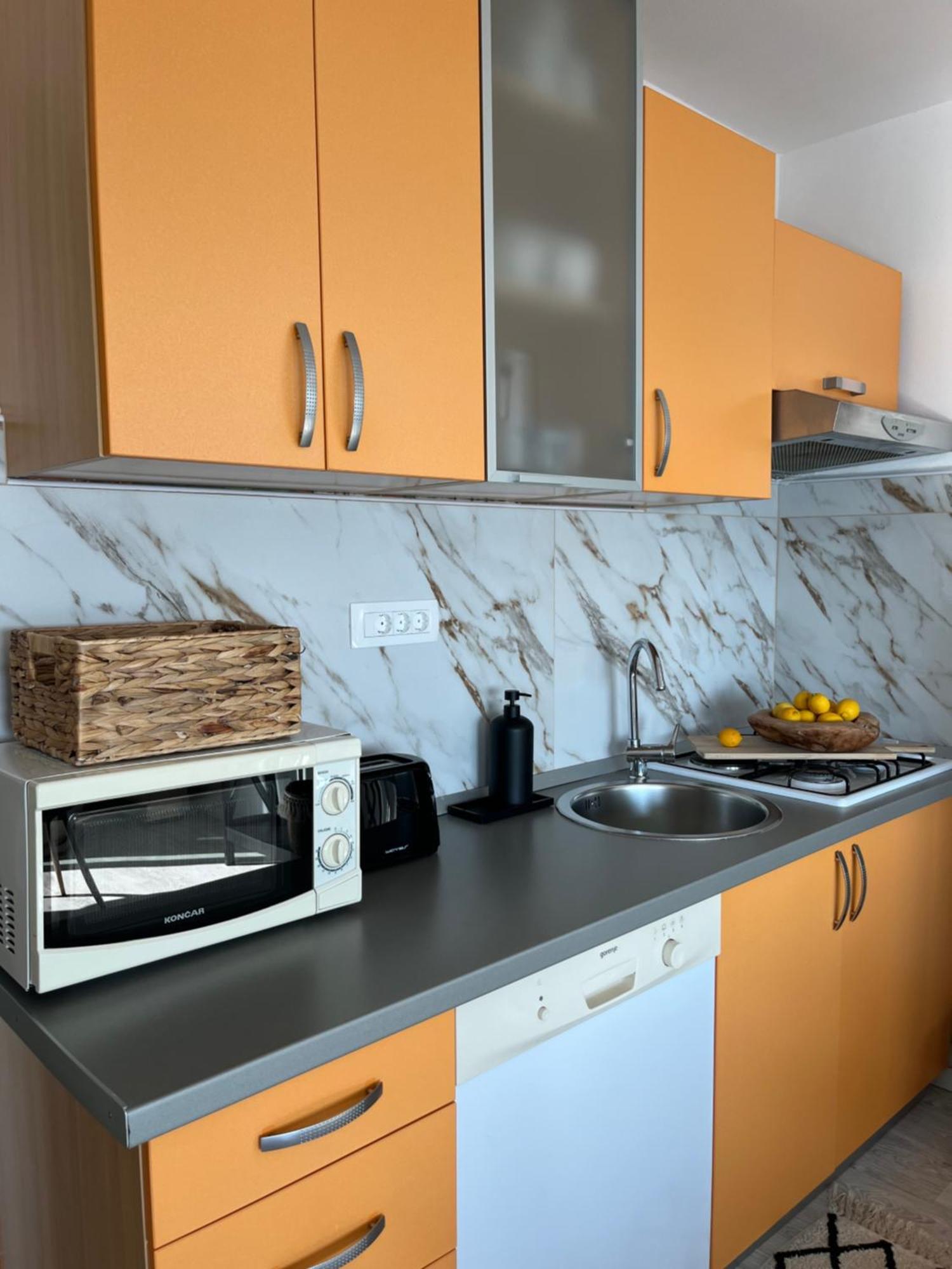 Apartments Tino Хвар Экстерьер фото