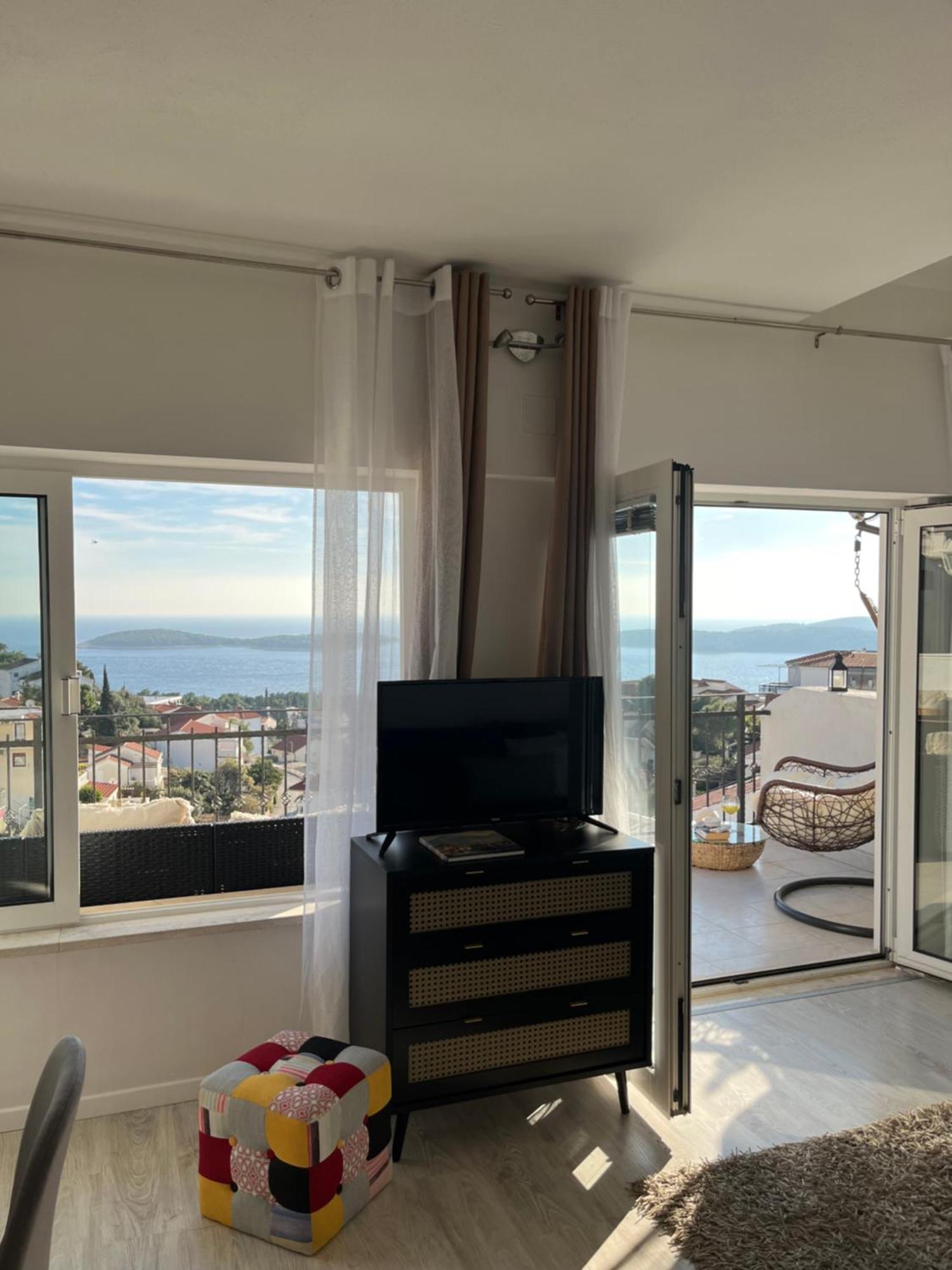 Apartments Tino Хвар Экстерьер фото