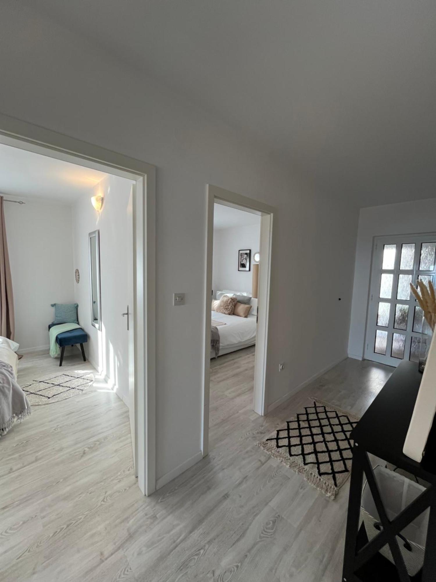 Apartments Tino Хвар Экстерьер фото